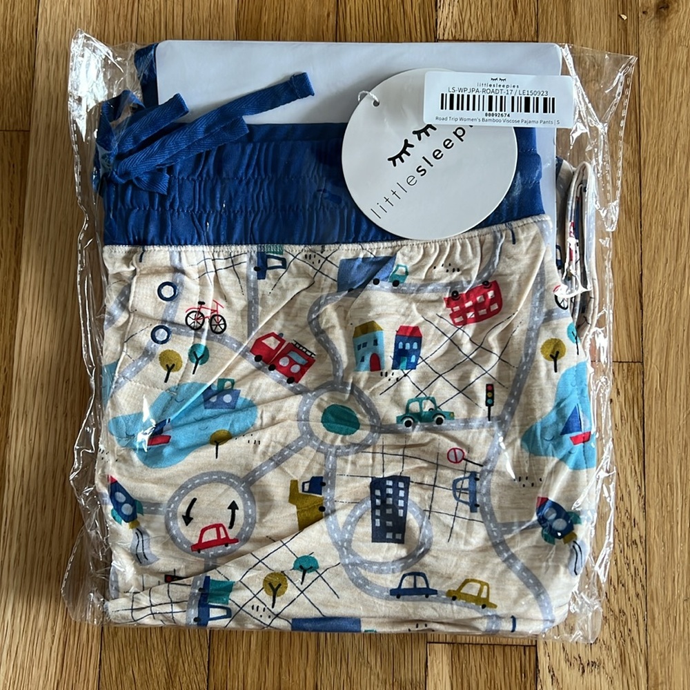 Little Sleepies Road Trip Women's Pajama Pants (Small) - Picture 2 of 3